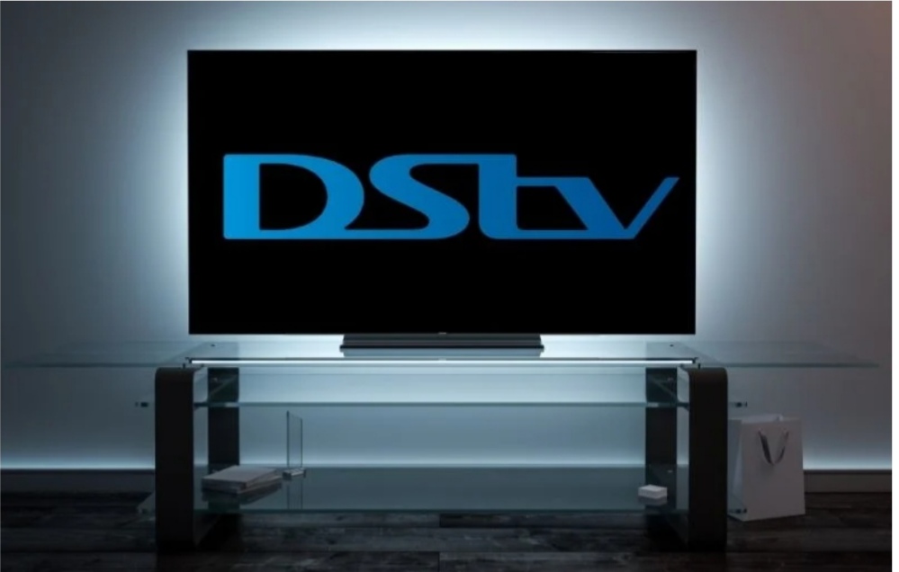 dstv small logo